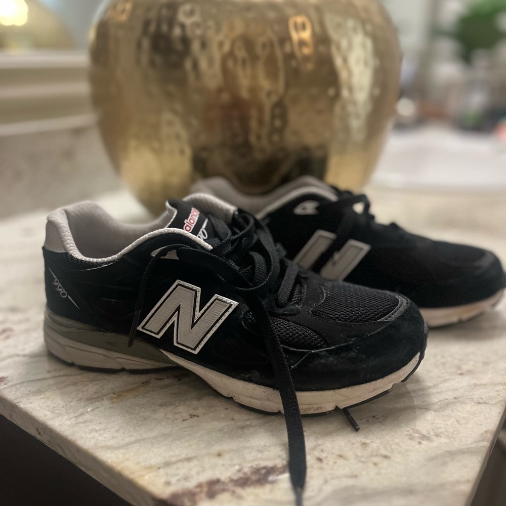 New Balance 990